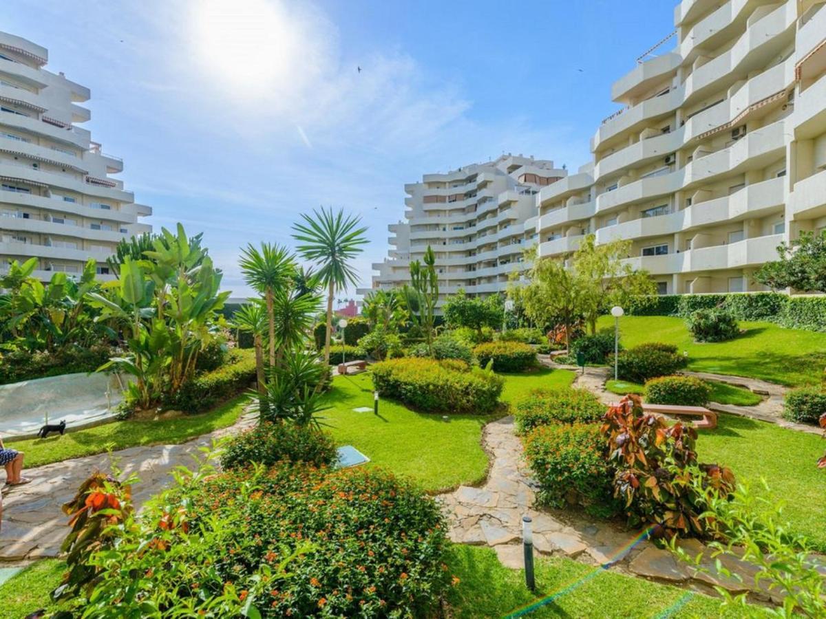 Vive Benalmadena Benal Beach 411. Vistas A Las Piscinas Y Jardines Leilighet Eksteriør bilde